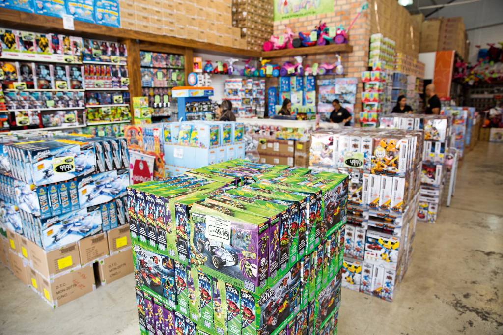 OUTLET KIMANIA OUTLET KIMANIA