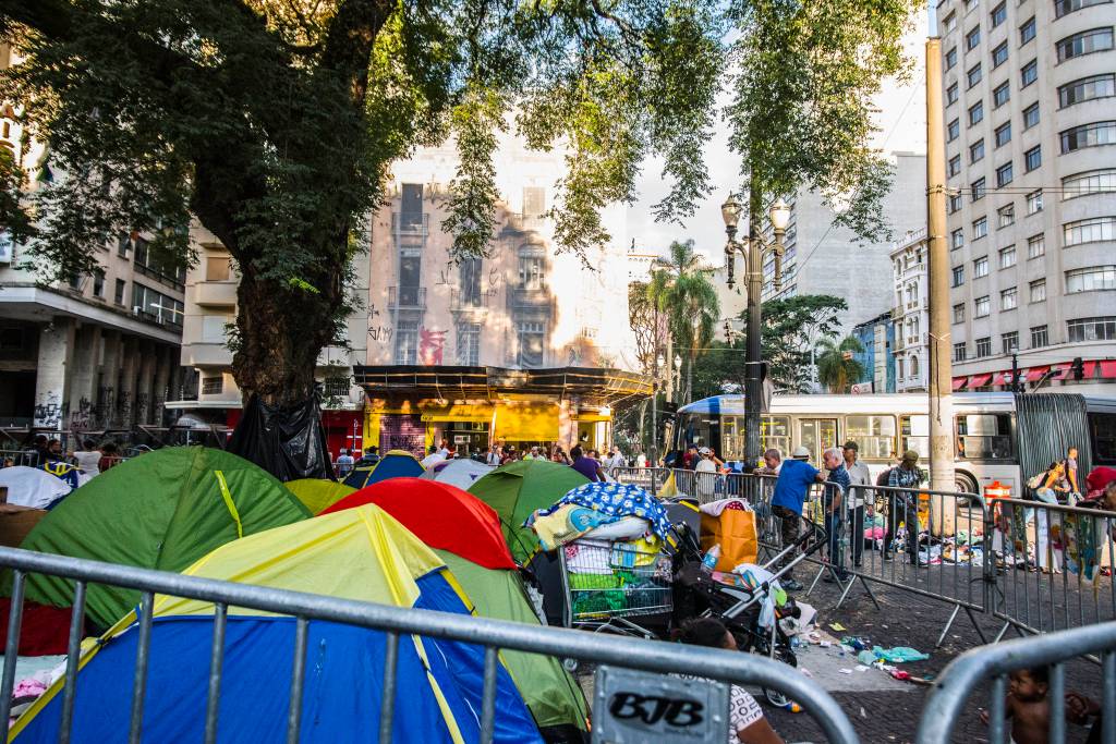 Vulnerabilidade no Largo do Paissandu pode afastar crianças de pais