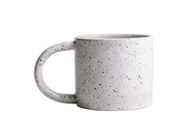 Caneca da Olive: 65 reais,e o bowl, por 90. Caneca da Olive: 65 reais,e o bowl, por 90.