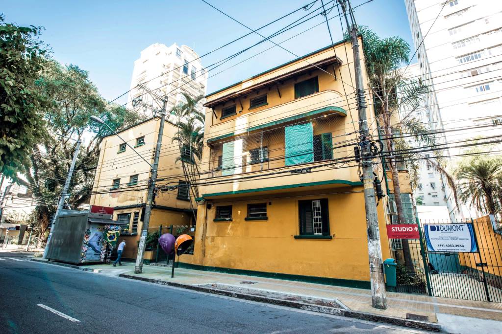 Predinho amarelo de 1941 é repaginado nos Jardins