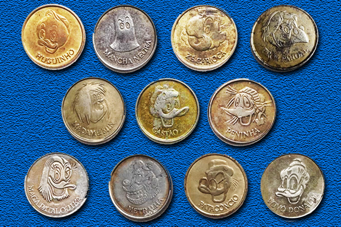 Grande coleção de moedas Disney