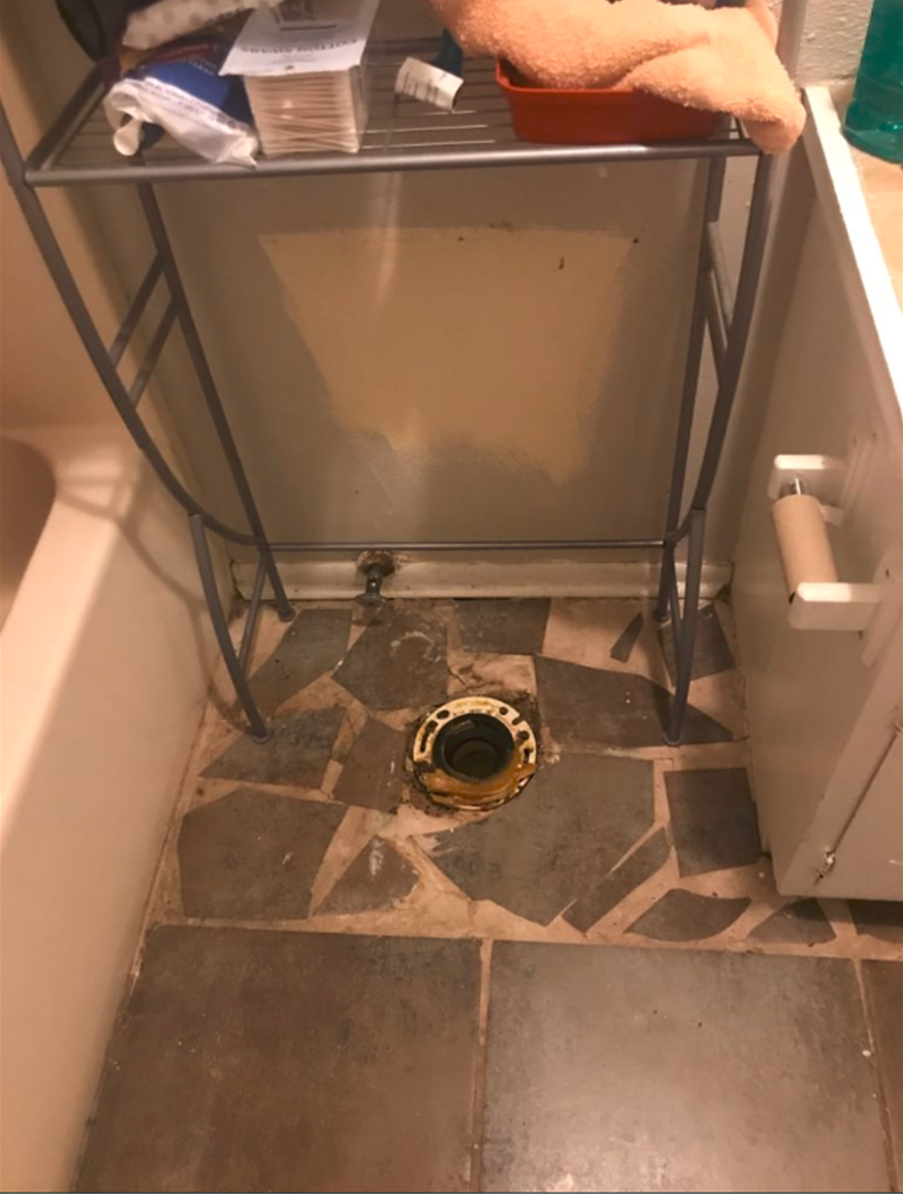 ex-namorado-rouba-privada-01