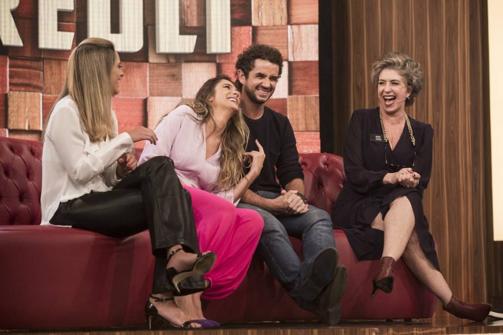 Tamanho Família: mãe e filho de Felipe Andreoli roubam a cena