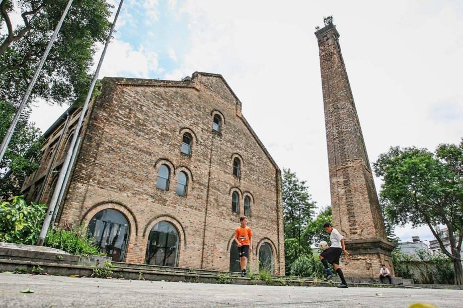 Casa das Retortas, de 1870, no Parque D. Pedro:projeto de museu parado e sem uso há doze anos