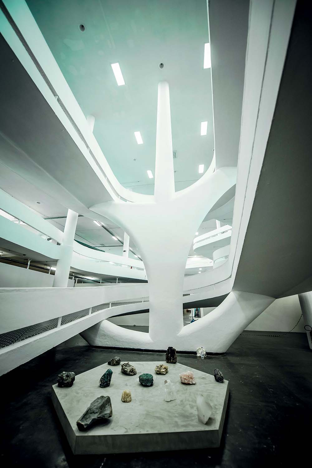 Bienal de São Paulo anuncia adiamento da data de abertura