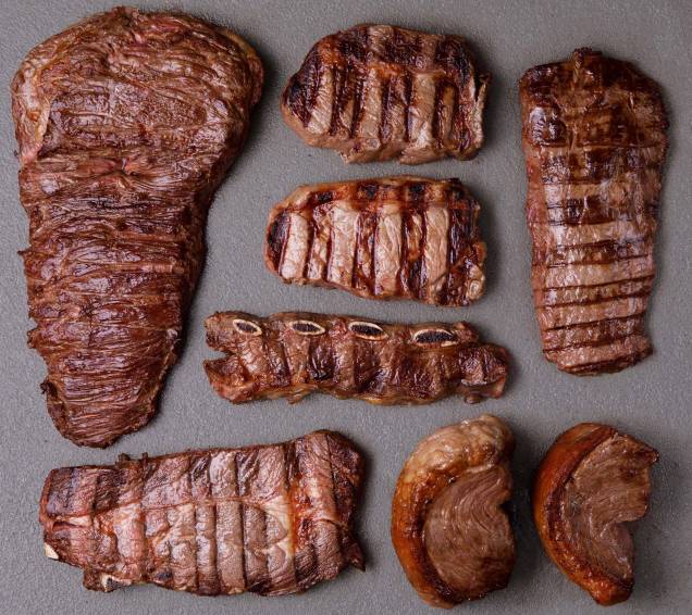 O melhor rodízio: eleito pela quarta vez pelo guia COMER & BEBER, os cortes são servidos em formato de degustação O melhor rodízio: eleito pela quarta vez pelo guia COMER & BEBER, os cortes são servidos em formato de degustação