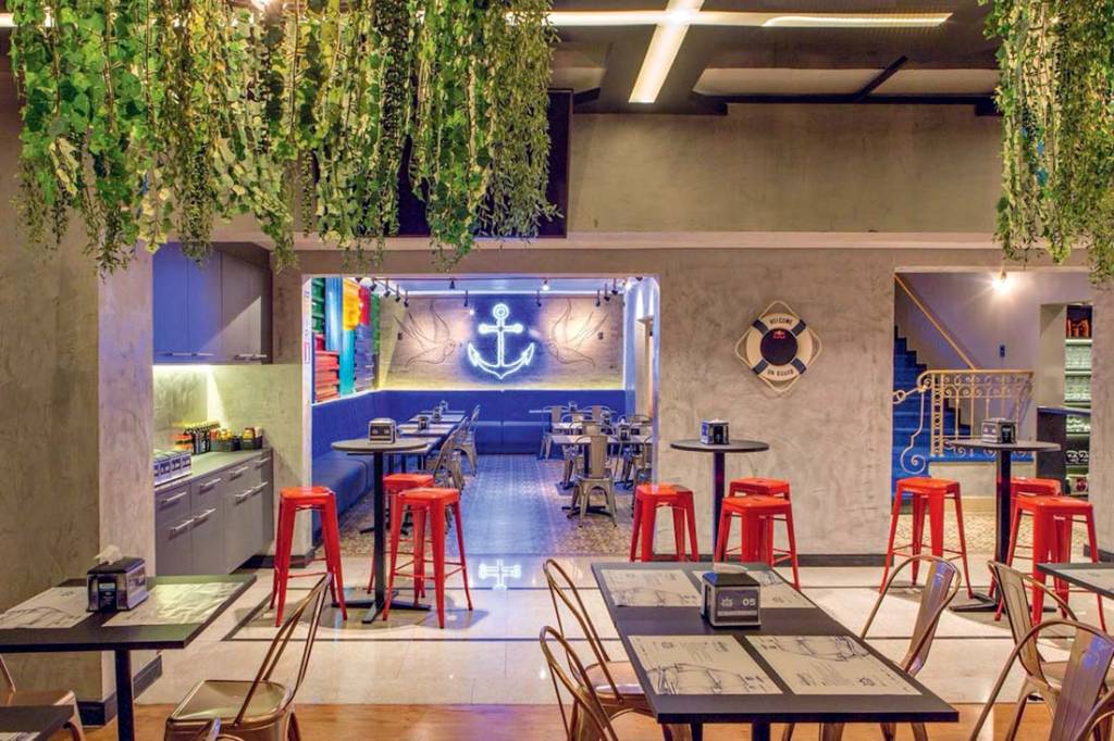 Quatro bons bares e restaurantes para conhecer em Santos