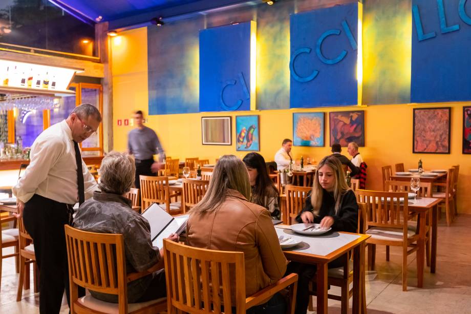 Ciccilo: ambiente da nova pizzaria em uma antiga funilaria de Higienópolis Ciccilo: ambiente da nova pizzaria em uma antiga funilaria de Higienópolis