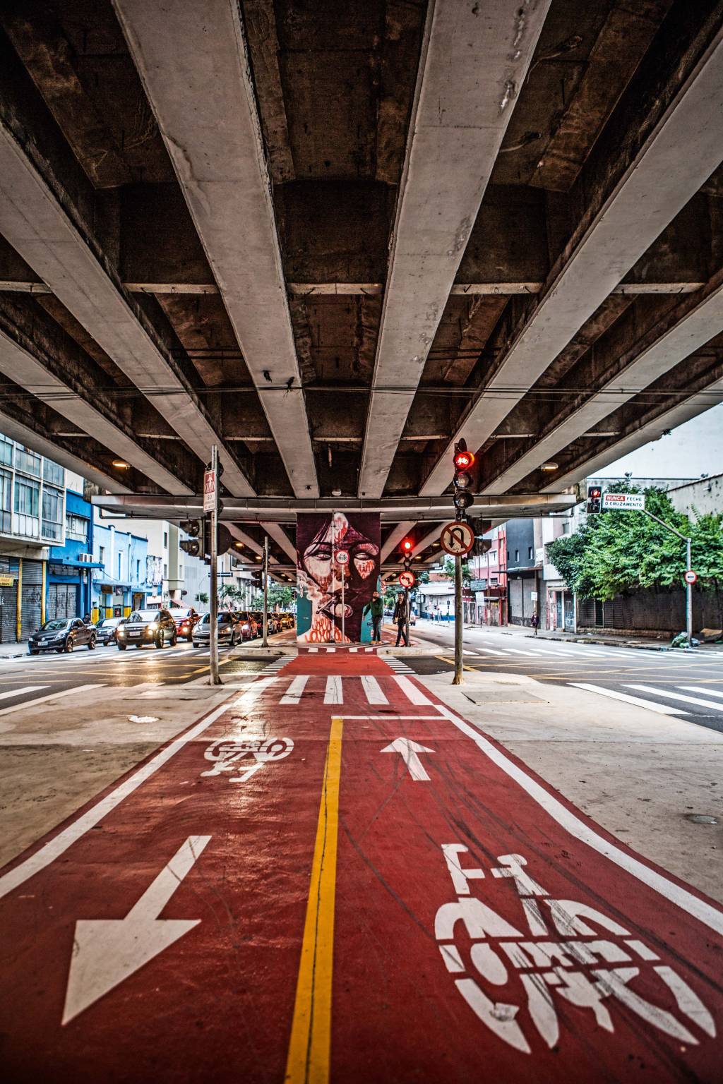 Ciclovia sob o Michocão. Ciclovia sob o Michocão.
