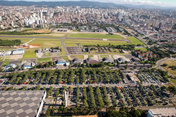 Estacionamento do Anhembi e Campo de Marte