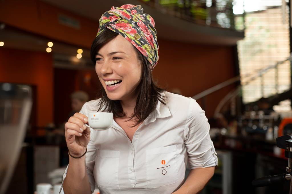 A melhor barista do Brasil trabalha em um café de São Paulo