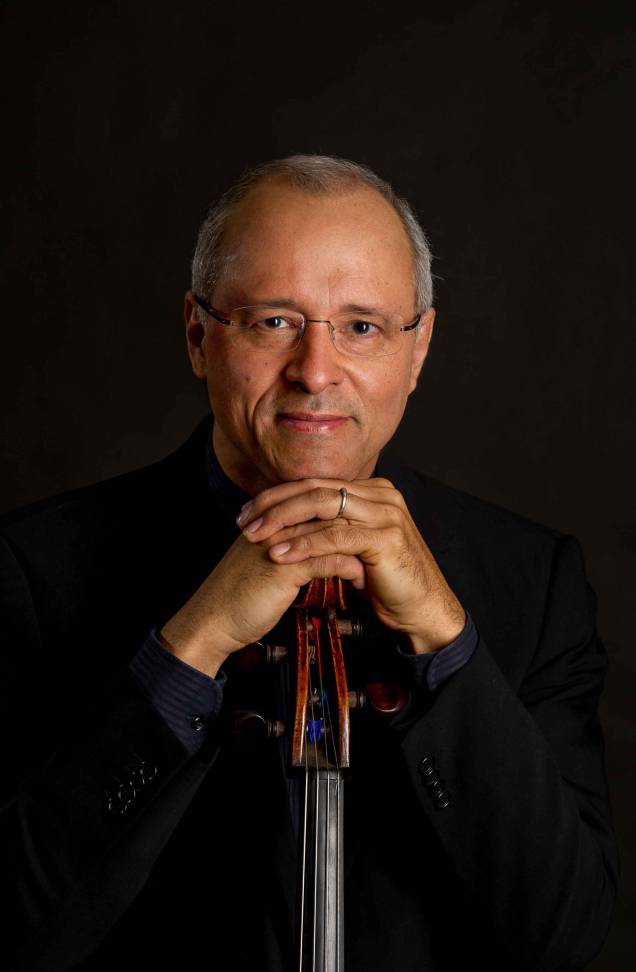 ANTONIO MENESES;MCR Studio;10 December 2014;Publicity portraits;Credit: © CLIVE BARDA/ ArenaPAL; ANTONIO MENESES;MCR Studio;10 December 2014;Publicity portraits;Credit: © CLIVE BARDA/ ArenaPAL;