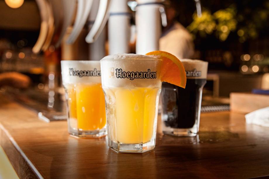 Composição de chopes da Hoegaarden Greenhouse Composição de chopes da Hoegaarden Greenhouse