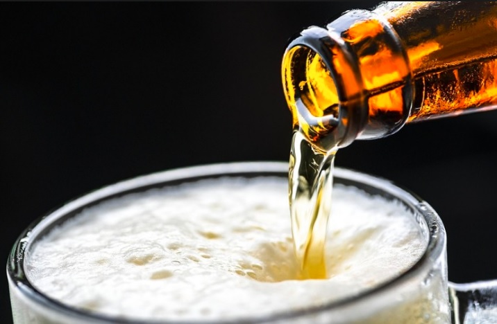 Assembleia libera bebidas em estádios, mas projeto será vetado