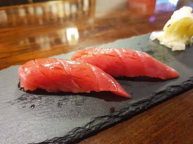 Os sushis de atum Os sushis de atum