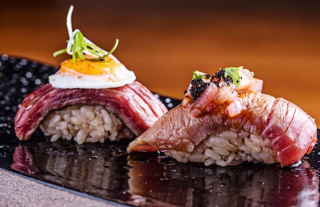 Imakay – Sushis de atum e de carne de wagyu Imakay – Sushis de atum e de carne de wagyu