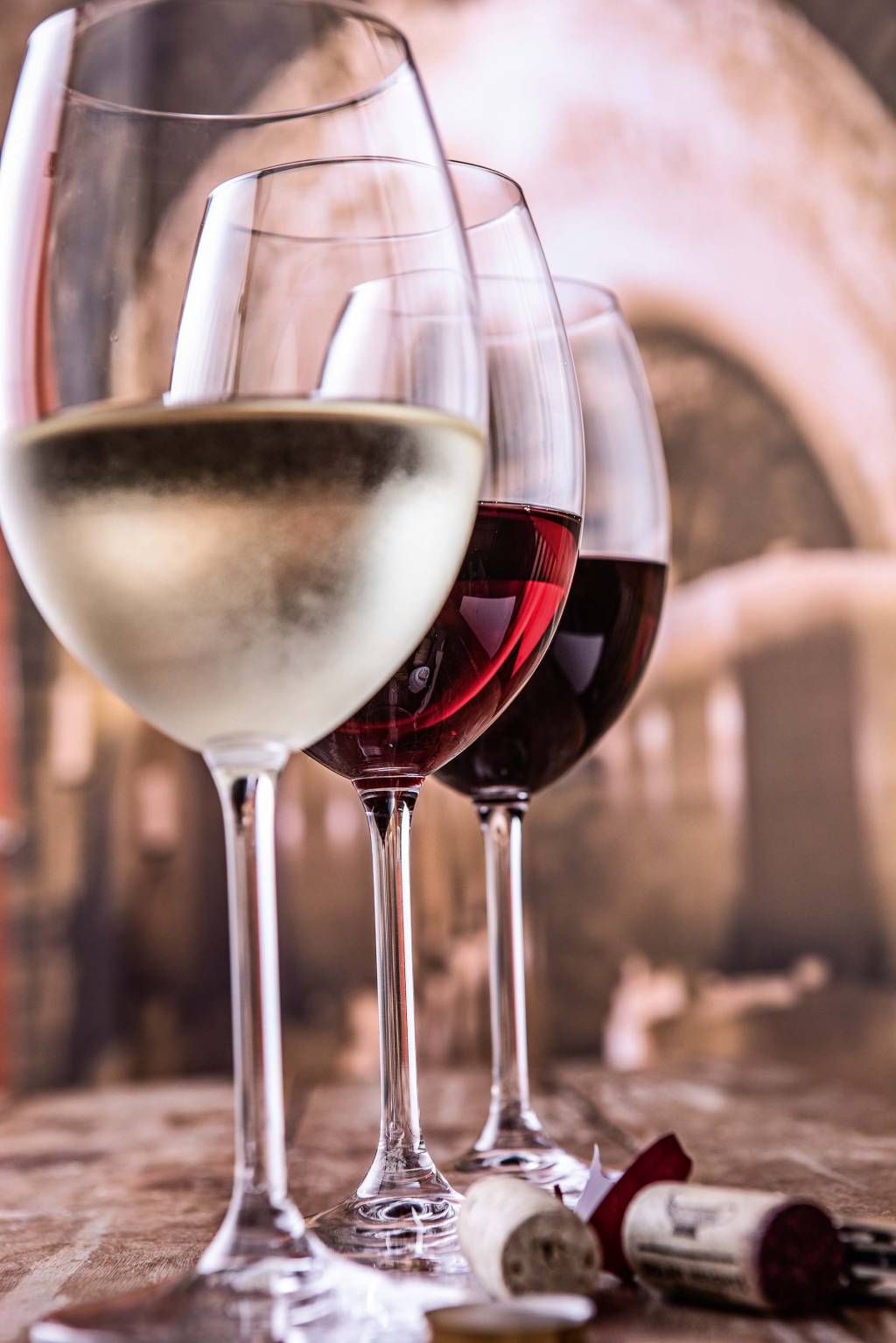 Bar lança rodízio de vinhos