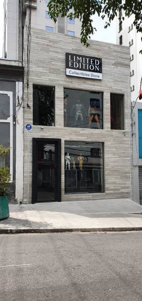 Fachada da Limited Edition na Rua da Consolação Fachada da Limited Edition na Rua da Consolação