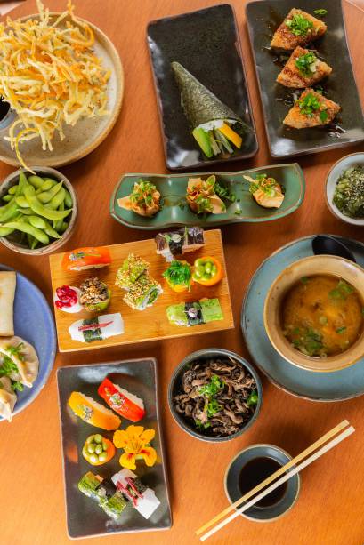 Rodízio: endereço oferece formato a R$ 76,00 ou R$ 65,00 de terça a sexta no almoço Rodízio: endereço oferece formato a R$ 76,00 ou R$ 65,00 de terça a sexta no almoço