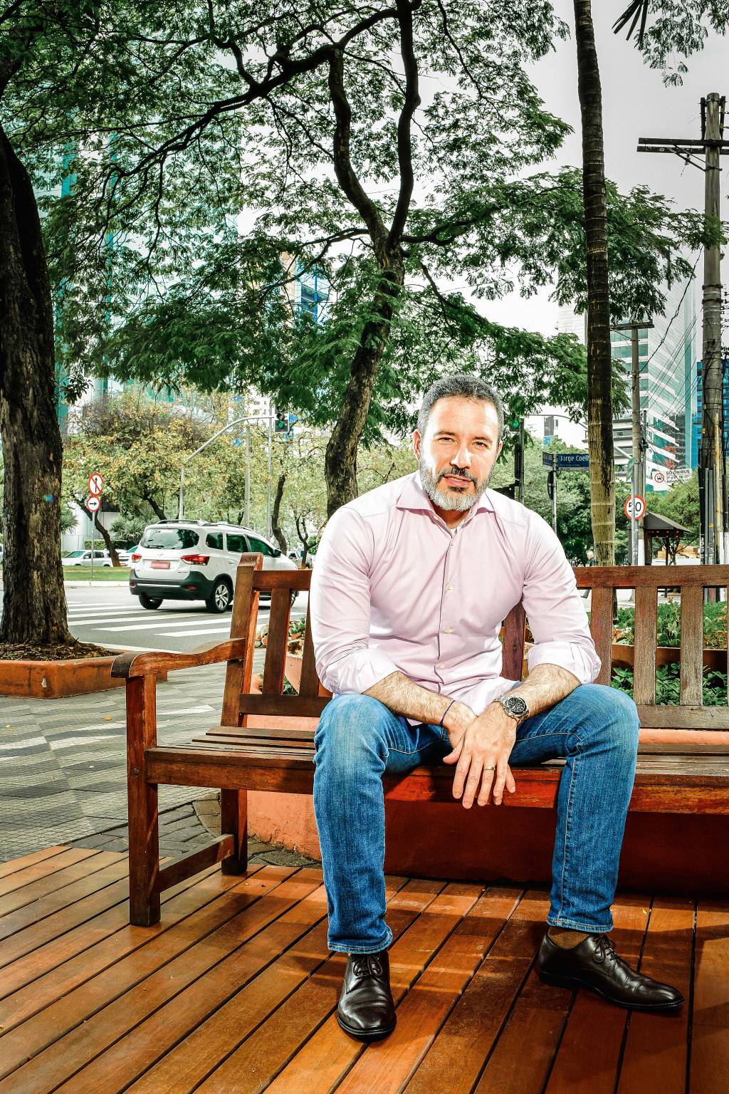 São Paulo10 dezembro 2019Henrique Bredda.Foto Alexandre Battibugli faria lima