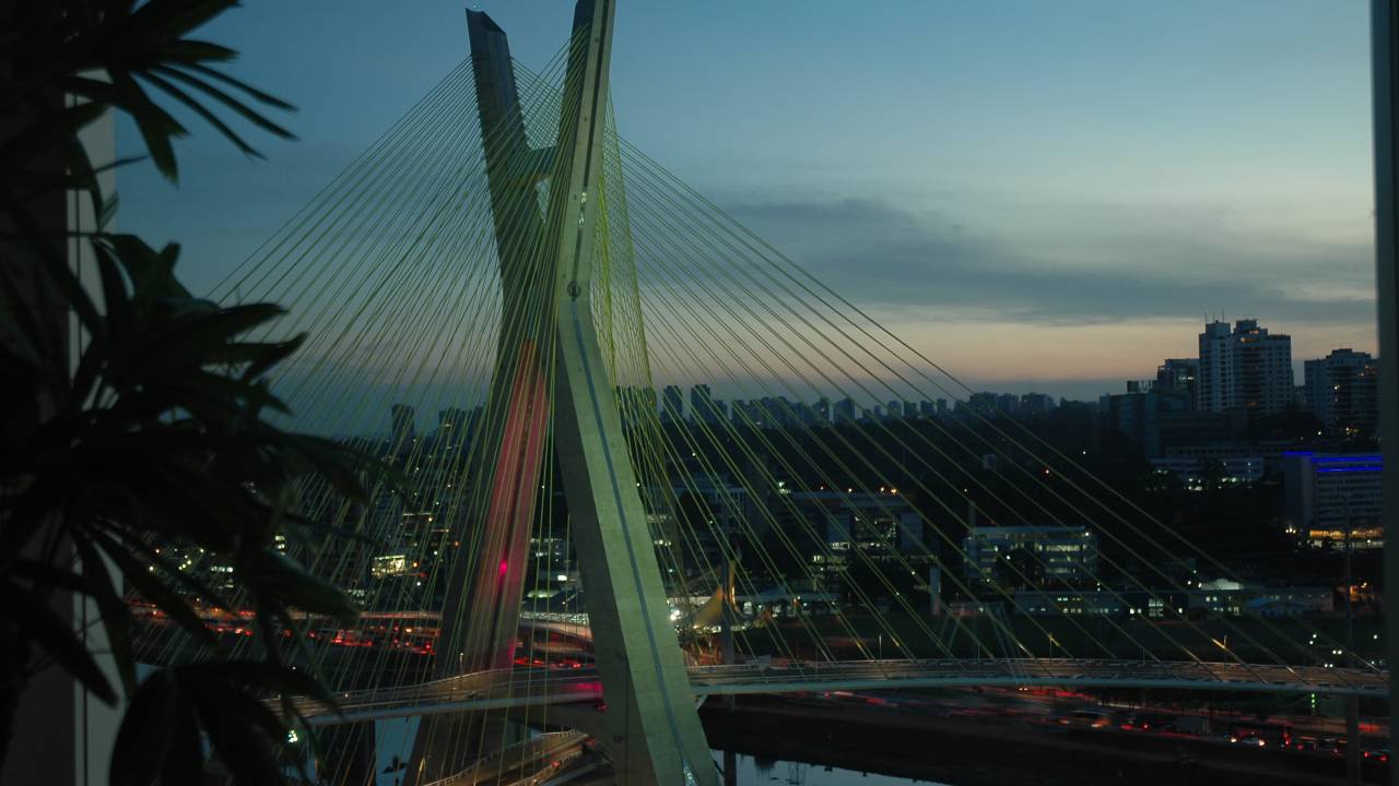 Ponte Estaiada