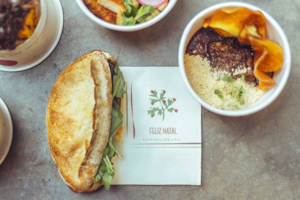 Renata Vanzetto faz comidas natalinas por até 30 reais neste domingo (15)