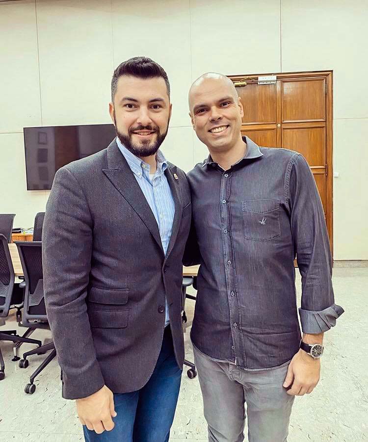 Tuma e Covas Tuma e Covas