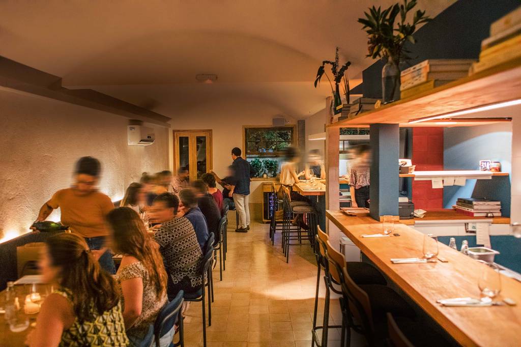 Cais tem menu mutante e focado em pescados; leia a crítica de Lorençato