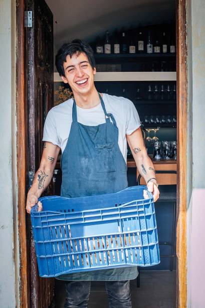 <span>O chef Adriano de Laurentiis: por trás das receitas</span> <span>O chef Adriano de Laurentiis: por trás das receitas</span>