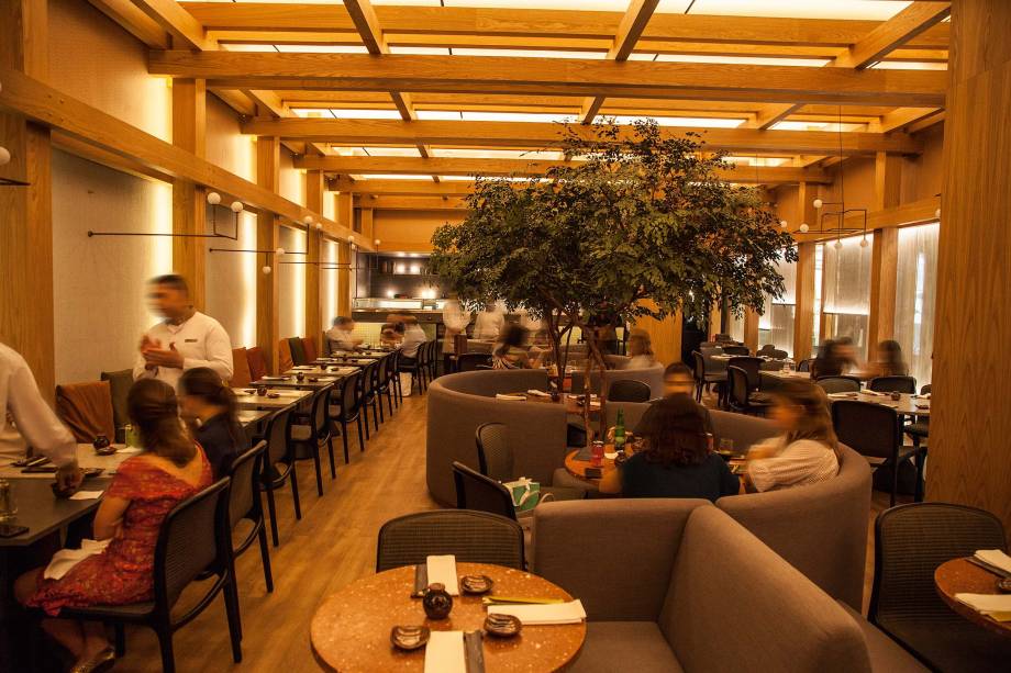 Su: pedidas asiáticas num charmoso salão Su: pedidas asiáticas num charmoso salão