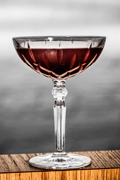 Rob roy: agradável clássico com uísque, vermute tinto e bitters