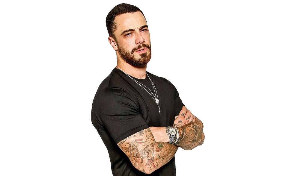 Felipe Titto protagoniza campanha “Amigo meu não bate em mulher”