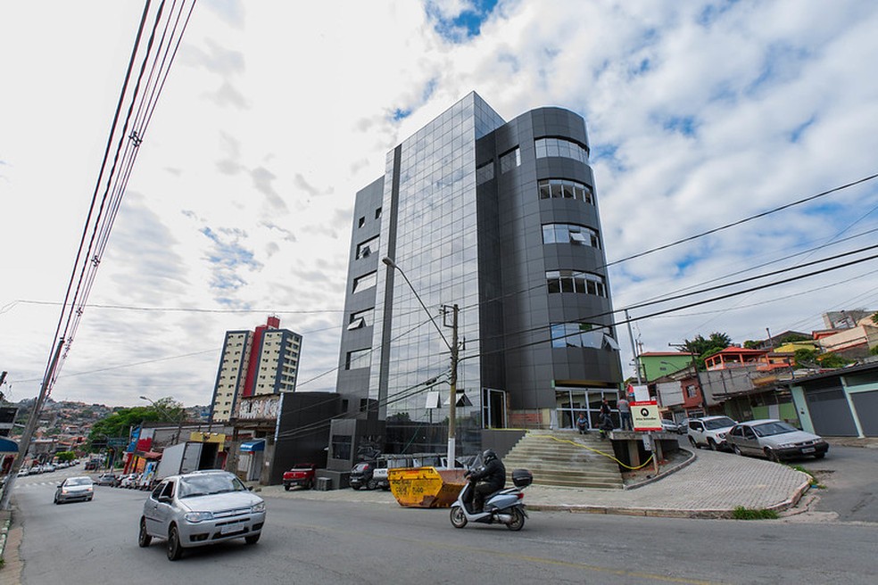 Duas pessoas em situação de rua morrem após comerem marmitas doadas
