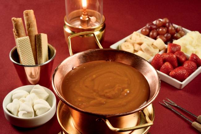 Fondue – Era uma vez um chalezinho Fondue – Era uma vez um chalezinho
