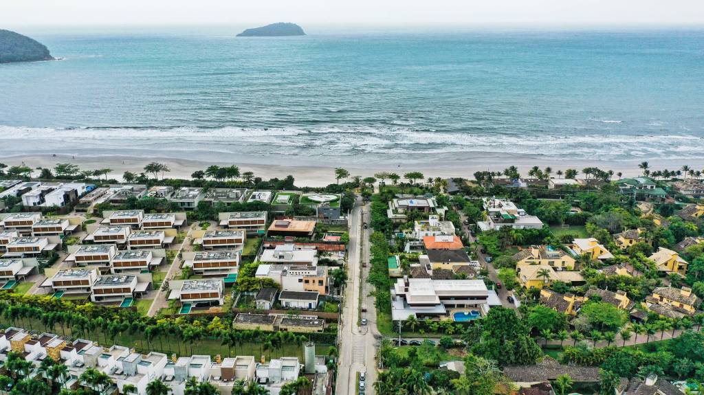 Prefeitos do litoral vão fazer ‘blitz sanitária’ no feriado por Covid-19