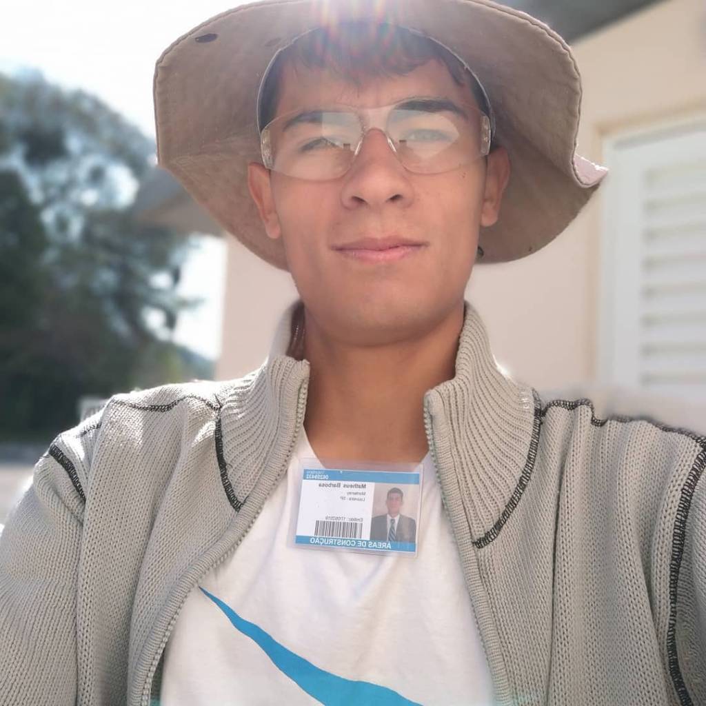 Condomínio em Valinhos coloca faixa em repúdio à discriminação