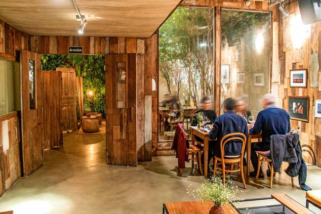 Capa – Reabertura de bares e restaurantes – Maní Capa – Reabertura de bares e restaurantes – Maní
