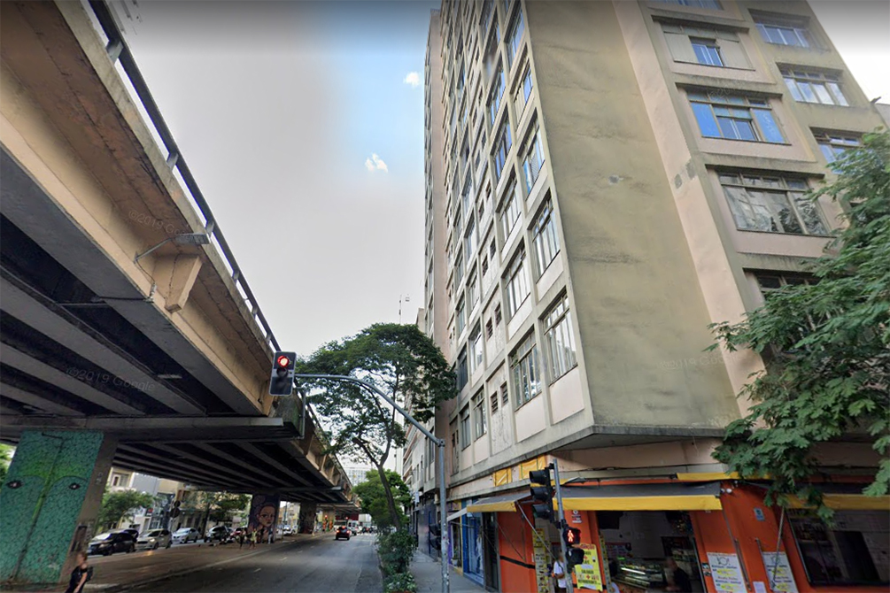 Prédio da Vila Buarque paga 400 reais para “retirada de moradores de rua”