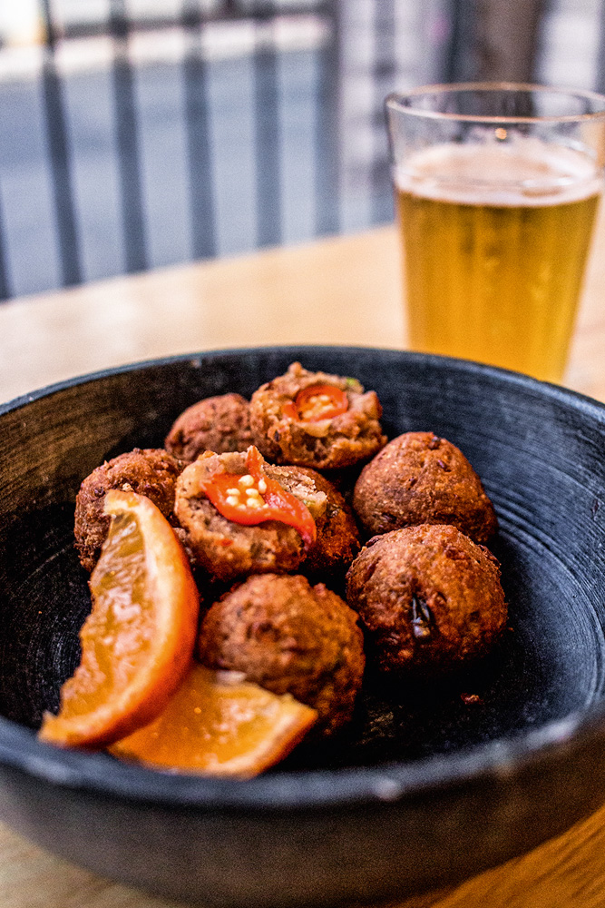 Bolinho_de_feijao_tijolo_bar Bolinho_de_feijao_tijolo_bar