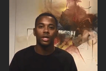 Robinho fala sobre suspensão do contrato com o Santos