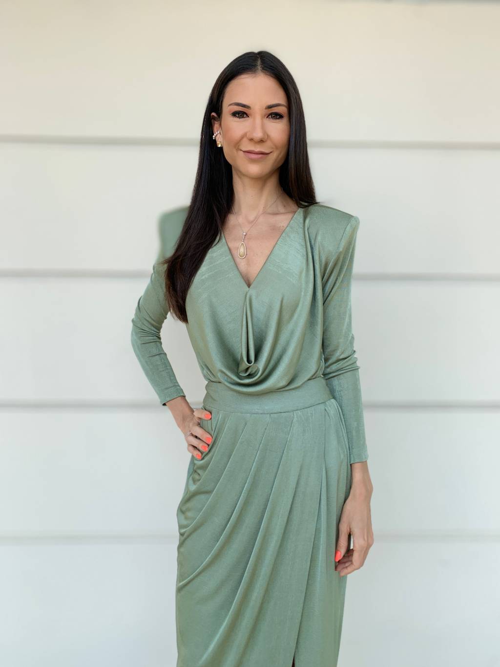 Amanda Klein é destaque em novo programa de debates da RedeTV!