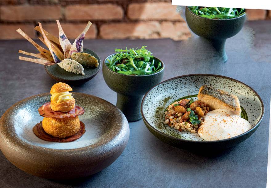 Clos Wine Bar: montagem de pratos