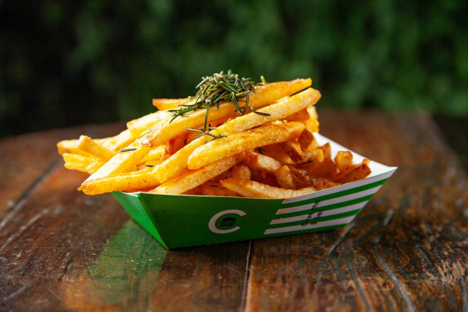 Fritas: sequinhas e de boa qualidade Fritas: sequinhas e de boa qualidade