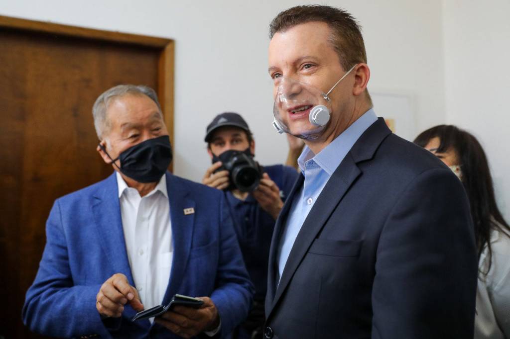 Celso Russomanno reclama que vacina “não está sendo testada nos doentes”