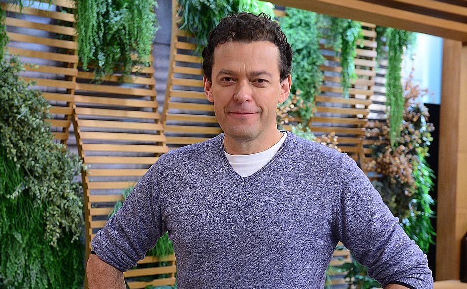 Fernando Rocha revela que levou um ano para superar demissão da Globo