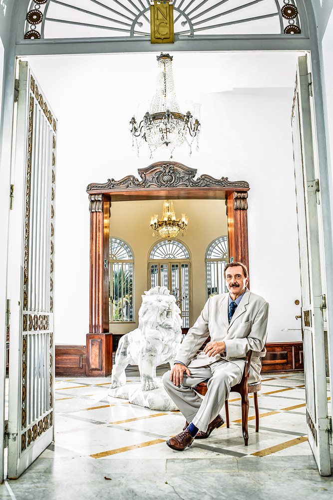 O excêntrico clube de um homem só