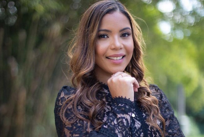 Amanda Wanessa, cantora gospel: acidente de carro em Pernambuco