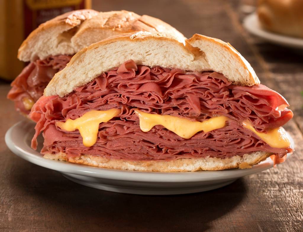 Mercadão fará sanduíche de mortadela de 467 metros e bolo gigante