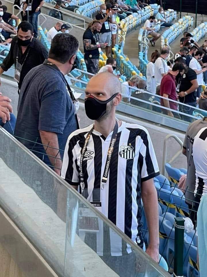 bruno covas no maracanã Covas é visto no Maracanã na final da Libertadores. Prefeito de São Paulo está de licença médica desde o dia 18 de janeiro para o tratamento de um câncer.