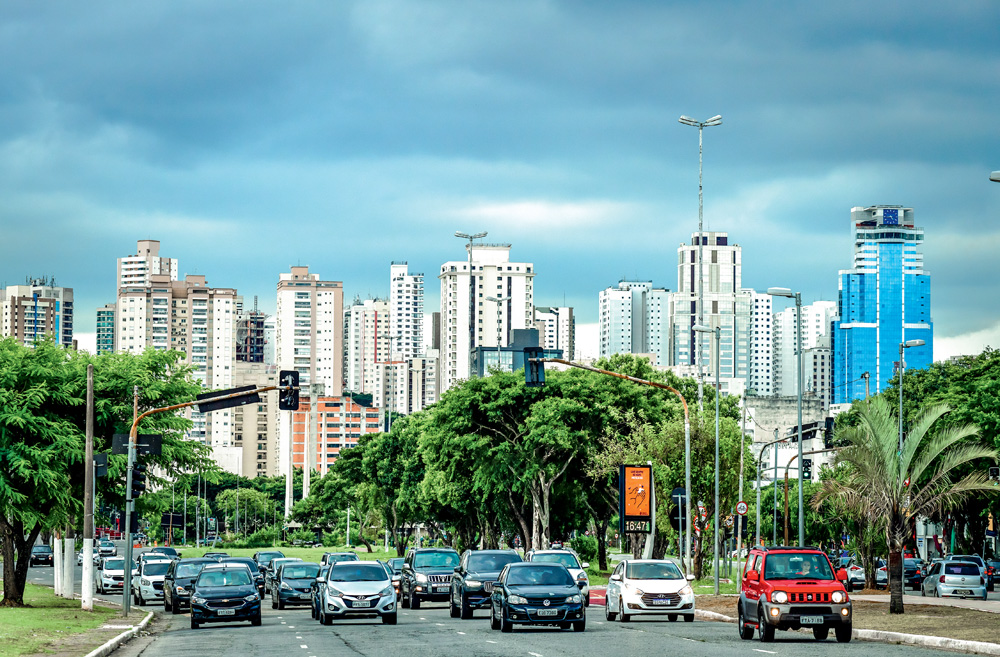 Vista de avenida em Santana